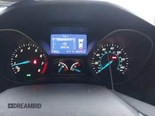 2013 Ford Focus SE with VIN 1FADP3F29DL243937, listed as a IAAI auction lot 42145911 with 90,376 mi miles and . Bid and sale history available at DreamBid. Image 7.