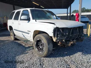 2005 GMC Yukon SLE z VIN 1GKEC13T25J140176, wystawiony jako IAAI lot #42267014 z przebiegiem Nie podano mil oraz . Historia ofert i sprzedaży dostępna na DreamBid. Obrazek 1.
