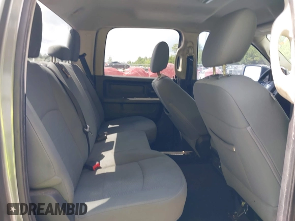 2013 Ram 1500 Express z VIN 1C6RR6KT2DS562992, wystawiony jako IAAI lot #42345919 z przebiegiem 246 114 mil mil oraz . Historia ofert i sprzedaży dostępna na DreamBid. Obrazek 8.