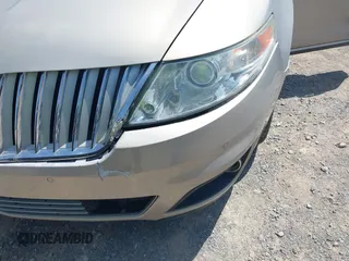 2009 Lincoln MKS with VIN 1LNHM94R39G624203, listed as a IAAI auction lot 42036763 with 177,902 mi miles. Bid and sale history available at carsss.com. Image 6.