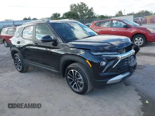 2024 Chevrolet TrailBlazer LT with VIN KL79MRSL8RB197070, listed as a IAAI auction lot 41570999 with 13,735 mi miles and . Bid and sale history available at DreamBid. Image 1.