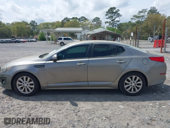 2015 Kia Optima EX with VIN 5XXGN4A78FG359381, listed as a IAAI auction lot 41935073 with 135,298 mi miles. Bid and sale history available at carsss.com. Image 14.