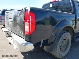 2011 Nissan Frontier PRO-4X with VIN 1N6AD0EV5BC444180, listed as a IAAI auction lot 41943975 with 73,435 mi miles. Bid and sale history available at carsss.com. Image 18.
