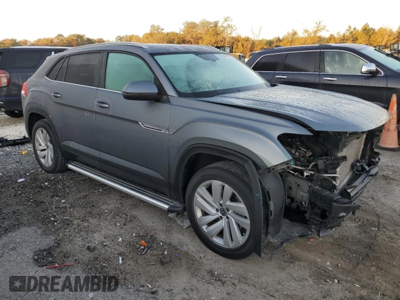 2022 Volkswagen Atlas SE with VIN 1V2JE2CA8NC209285, listed as a Copart auction lot 45026735 with 69,379 mi miles and Non repairable. Bid and sale history available at DreamBid. Image 4.