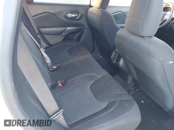 2019 Jeep Cherokee Latitude with VIN 1C4PJLCB1KD128463, listed as a IAAI auction lot 41813221 with 158,792 mi miles and . Bid and sale history available at carsss.com. Image 8.