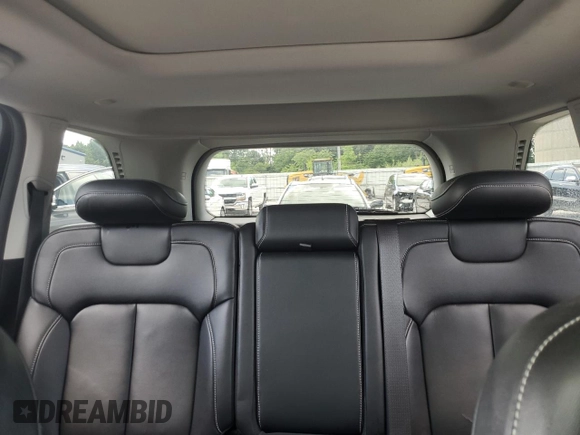 2022 Jeep Grand Cherokee Limited with VIN 1C4RJHBG8N8540881, listed as a Copart auction lot 62585285 with 60,736 mi miles and Clean title. Bid and sale history available at DreamBid. Image 10.