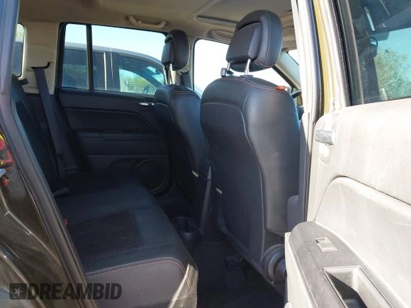 2016 Jeep Compass 75th Anniversary with VIN 1C4NJCBB4GD785189, listed as a IAAI auction lot 42139851 with 162,992 mi miles and . Bid and sale history available at DreamBid. Image 8.
