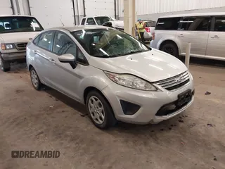 2011 Ford Fiesta SE with VIN 3FADP4BJ0BM226393, listed as a IAAI auction lot 41594149 with 88,145 mi miles. Bid and sale history available at carsss.com. Image 1.