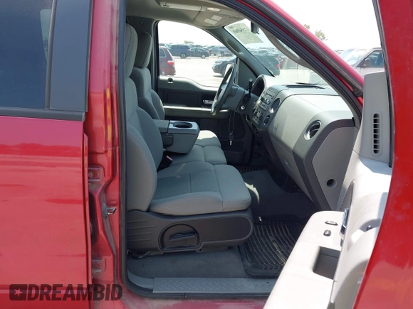 2007 Ford F-150 XLT z VIN 1FTPW14V17KC97464, wystawiony jako IAAI lot #42856960 z przebiegiem 180 194 mil mil oraz . Historia ofert i sprzedaży dostępna na DreamBid. Obrazek 5.