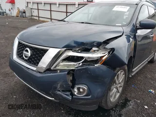 2013 Nissan Pathfinder SV with VIN 5N1AR2MMXDC681044, listed as a IAAI auction lot 41794481 with 181,915 mi miles. Bid and sale history available at carsss.com. Image 6.