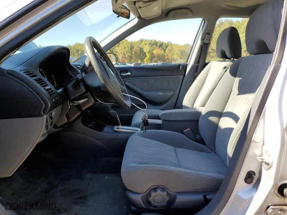 2003 Honda Civic LX with VIN 1HGES16603L037779, listed as a Copart auction lot 76806754 with 127,692 mi miles and Clean Title. Bid and sale history available at carsss.com. Image 7.