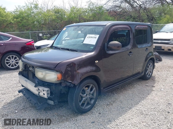 2009 Nissan Cube SL z VIN JN8AZ28R39T111263, wystawiony jako IAAI lot #42050350 z przebiegiem 253 666 mil mil oraz . Historia ofert i sprzedaży dostępna na DreamBid. Obrazek 2.