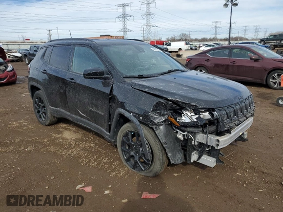 2022 Jeep Compass Altitude with VIN 3C4NJDBB7NT194299, listed as a Copart auction lot 46697265 with 21,809 mi miles and Salvage Title. Bid and sale history available at carsss.com. Image 4.