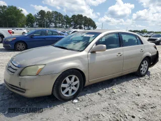 2006 Toyota Avalon XL z VIN 4T1BK36BX6U148201, wystawiony jako Copart lot #56373605 z przebiegiem 263 466 mil mil oraz Szkoda całkowita • Salvage title. Historia ofert i sprzedaży dostępna na DreamBid. Obrazek 1.
