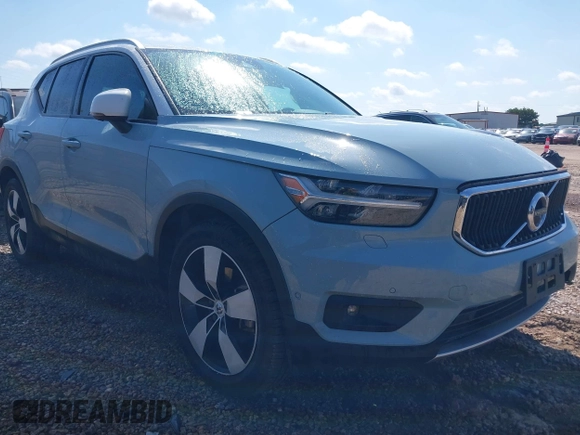 2019 Volvo XC40 Momentum с VIN YV4162UK8K2134852, выставлен на аукционе IAAI как лот 42259540 с пробегом 79 683 миль миль и . История ставок и продаж доступна на DreamBid. Изображение 1.