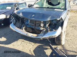 2006 Chevrolet Colorado 3LT with VIN 1GCDT136568142885, listed as a IAAI auction lot 41811032 with 184,039 mi miles and . Bid and sale history available at DreamBid. Image 13.