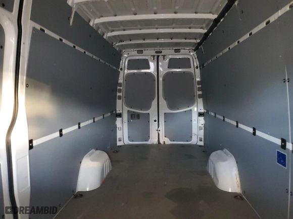 2015 Mercedes-Benz Sprinter Cargo Vans EXT with VIN WD3PE8DC2F5995681, listed as a Copart auction lot 81265434 with 66,062 mi miles and Clean Title. Bid and sale history available at carsss.com. Image 10.