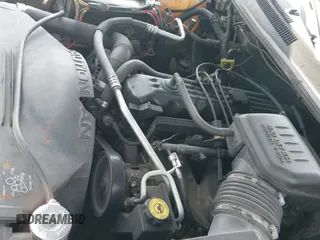 2000 Jeep Grand Cherokee Laredo с VIN 1J4G248S6YC332289, выставлен на аукционе IAAI как лот 42250175 с пробегом 210 556 миль миль и . История ставок и продаж доступна на DreamBid. Изображение 13.