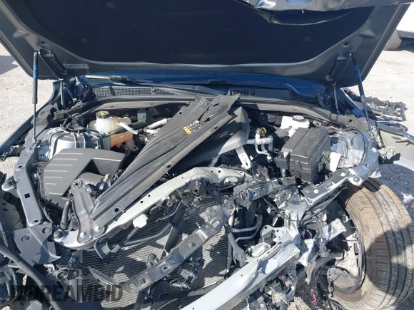 2022 Cadillac CT5 Premium Luxury z VIN 1G6DN5RK8N0117274, wystawiony jako IAAI lot #40798383 z przebiegiem 28 848 mil mil oraz . Historia ofert i sprzedaży dostępna na DreamBid. Obrazek 10.
