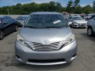 2016 Toyota Sienna LE AAS with VIN 5TDKK3DC6GS765794, listed as a Copart auction lot 62450375 with 90,670 mi miles and Salvage title. Bid and sale history available at DreamBid. Image 5.