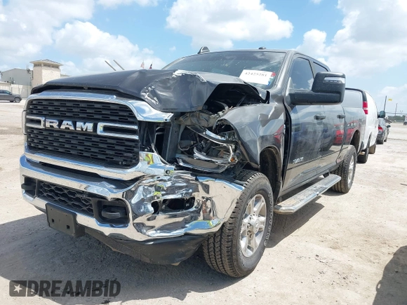 2024 Ram 2500 Big Horn with VIN 3C6UR5DL9RG343480, listed as a IAAI auction lot 42425281 with 21,374 mi miles and . Bid and sale history available at DreamBid. Image 17.
