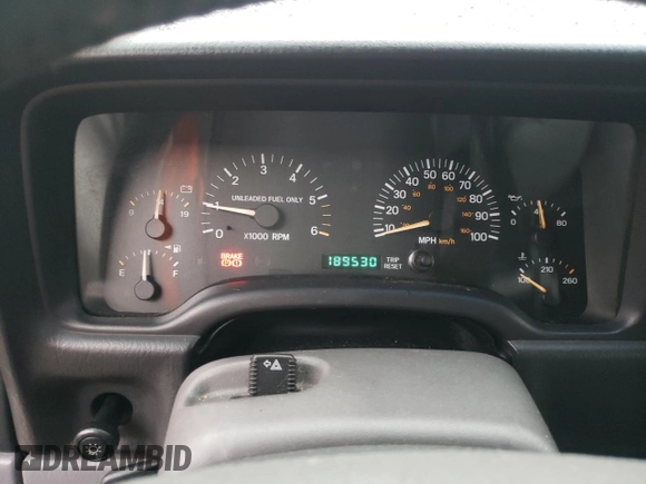 1997 Jeep Cherokee Country with VIN 1J4FJ78S4VL589852, listed as a Copart auction lot 56294015 with 189,530 mi miles and Salvage title. Bid and sale history available at DreamBid. Image 9.