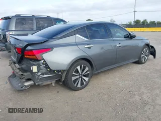 2019 Nissan Altima SL with VIN 1N4BL4EV4KC253275, listed as a IAAI auction lot 42041867 with 70,429 mi miles and . Bid and sale history available at DreamBid. Image 4.