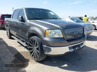 2006 Ford F-150 XLT with VIN 1FTRW12W16FA94358, listed as a IAAI auction lot 41740628 with 165,654 mi miles. Bid and sale history available at carsss.com. Image 1.