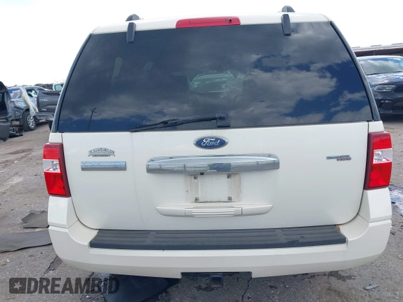 2007 Ford Expedition Limited z VIN 1FMFU19597LA38107, wystawiony jako IAAI lot #42218431 z przebiegiem 180 701 mil mil oraz . Historia ofert i sprzedaży dostępna na DreamBid. Obrazek 17.