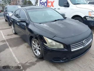 2011 Nissan Maxima 3.5 S with VIN 1N4AA5AP2BC851959, listed as a IAAI auction lot 41733373 with 236,475 mi miles. Bid and sale history available at carsss.com. Image 1.