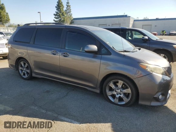 2012 Toyota Sienna SE with VIN 5TDXK3DC5CS226793, listed as a Copart auction lot 46848205 with 135,291 mi miles and Salvage title. Bid and sale history available at DreamBid. Image 4.