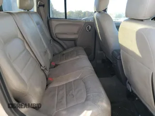 2004 Jeep Liberty Limited with VIN 1J4GK58K34W298410, listed as a Copart auction lot 76970054 with 269,999 mi miles and Salvage title. Bid and sale history available at DreamBid. Image 11.