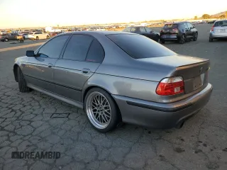 2002 BMW 5 Series 540iA with VIN WBADN63432GN87418, listed as a Copart auction lot 82412654 with 137,031 mi miles and Salvage Title. Bid and sale history available at carsss.com. Image 2.