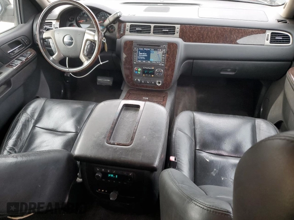 2010 GMC Yukon XL Denali with VIN 1GKUKMEF3AR272530, listed as a Copart auction lot 46751945 with 190,803 mi miles and Clean Title. Bid and sale history available at carsss.com. Image 8.