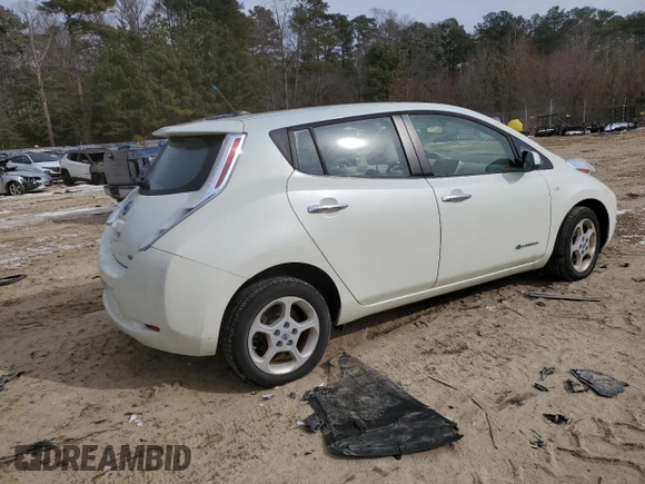 2011 Nissan LEAF SL with VIN JN1AZ0CP4BT006990, listed as a Copart auction lot 41970945 with 70,805 mi miles and Clean Title. Bid and sale history available at carsss.com. Image 3.