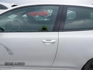 2013 Volkswagen GTI с VIN WVWED7AJ8DW105043, выставлен на аукционе IAAI как лот 42163200 с пробегом 99 065 миль миль и . История ставок и продаж доступна на DreamBid. Изображение 14.