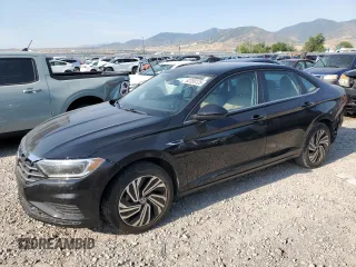 2021 Volkswagen Jetta SEL with VIN 3VWE57BU5MM013374, listed as a Copart auction lot 62359125 with 50,969 mi miles and Clean title. Bid and sale history available at DreamBid. Image 1.