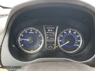 2013 Hyundai Azera with VIN KMHFG4JG5DA218746, listed as a Copart auction lot 72561934 with 75,663 mi miles and Salvage Title. Bid and sale history available at carsss.com. Image 9.