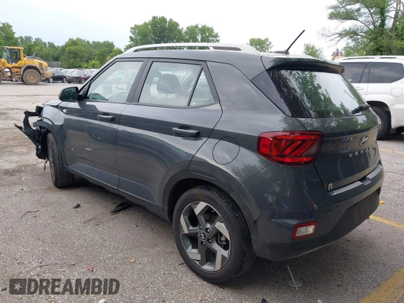 2024 Hyundai Venue SEL with VIN KMHRC8A31RU295469, listed as a IAAI auction lot 42472613 with 10,724 mi miles and . Bid and sale history available at DreamBid. Image 3.