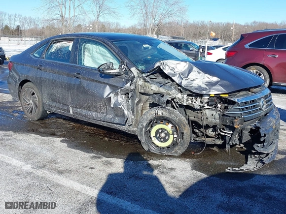 2019 Volkswagen Jetta SEL Premium with VIN 3VWG57BU9KM068495, listed as a IAAI auction lot 41263539 with 92,337 mi miles. Bid and sale history available at carsss.com. Image 6.