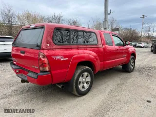 2005 Toyota Tacoma with VIN 5TEUU42N25Z088885, listed as a Copart auction lot 54250975 with 265,845 mi miles and Clean Title. Bid and sale history available at carsss.com. Image 4.