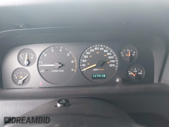 2004 Jeep Grand Cherokee Laredo z VIN 1J4GX48N94C435700, wystawiony jako IAAI lot #41809624 z przebiegiem 147 413 mil mil oraz . Historia ofert i sprzedaży dostępna na DreamBid. Obrazek 7.