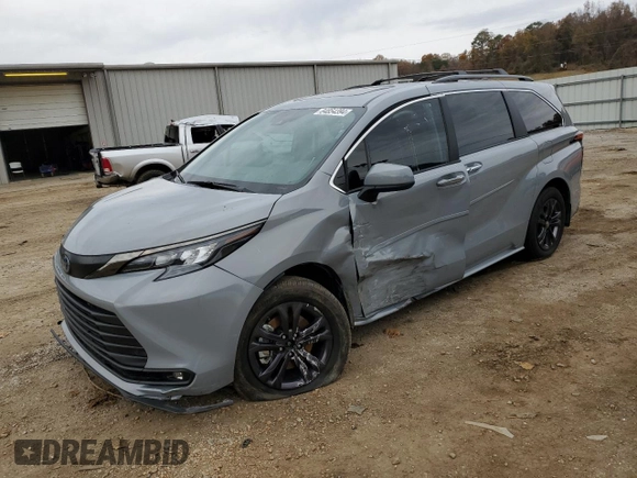 2024 Toyota Sienna LE with VIN 5TDCSKFC1RS147832, listed as a Copart auction lot 84854394 with 6,025 mi miles and Salvage Title. Bid and sale history available at carsss.com. Image 1.