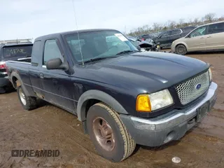 2001 Ford Ranger XL Fleet with VIN 1FTZR15E11PB68777, listed as a IAAI auction lot 41673554 with 185,621 mi miles. Bid and sale history available at carsss.com. Image 1.