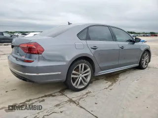 2018 Volkswagen Passat S z VIN 1VWAA7A30JC019776, wystawiony jako Copart lot #55830785 z przebiegiem 75 308 mil mil oraz Szkoda całkowita • Salvage title. Historia ofert i sprzedaży dostępna na DreamBid. Obrazek 3.