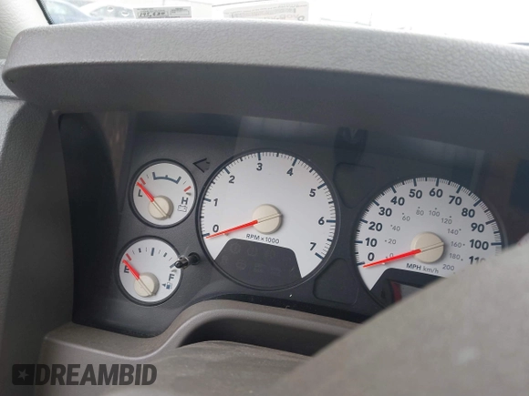 2006 Dodge 1500 SLT with VIN 1D7HU18206S633555, listed as a IAAI auction lot 42292494 with Not provided miles and . Bid and sale history available at DreamBid. Image 6.