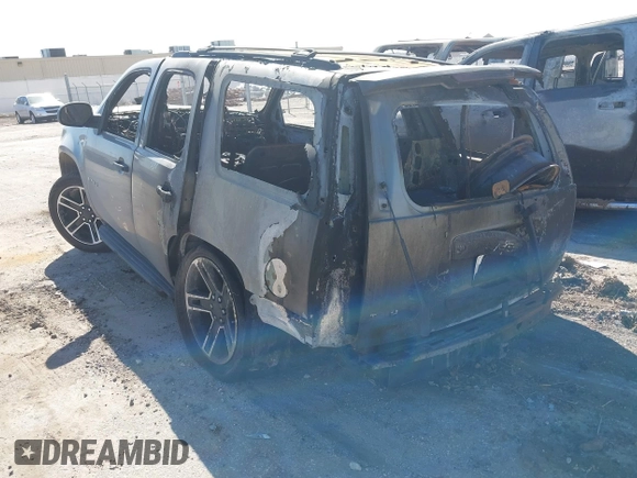 2008 Chevrolet Tahoe 3LT with VIN 1GNFK13088R241938, listed as a IAAI auction lot 41636648 with Not provided miles and . Bid and sale history available at DreamBid. Image 3.