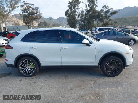 2016 Porsche Cayenne S E-Hybrid with VIN WP1AE2A25GLA58503, listed as a IAAI auction lot 41815568 with 140,635 mi miles and . Bid and sale history available at DreamBid. Image 13.