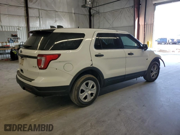 2019 Ford Police Interceptor Utility z VIN 1FM5K8AR7KGA28735, wystawiony jako Copart lot #48249505 z przebiegiem 137 809 mil mil oraz Szkoda całkowita • Salvage title. Historia ofert i sprzedaży dostępna na DreamBid. Obrazek 3.