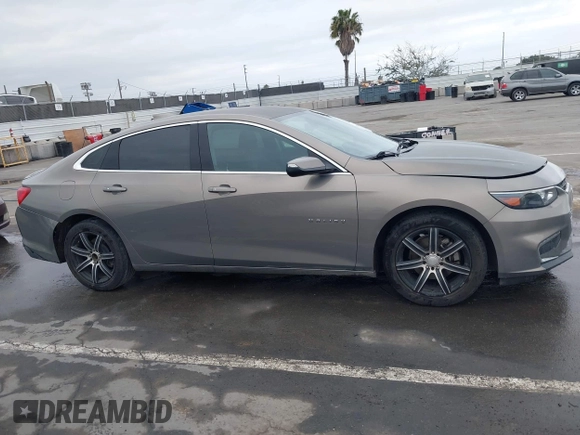 2017 Chevrolet Malibu LT with VIN 1G1ZE5STXHF215920, listed as a IAAI auction lot 42076644 with 122,276 mi miles and . Bid and sale history available at DreamBid. Image 13.